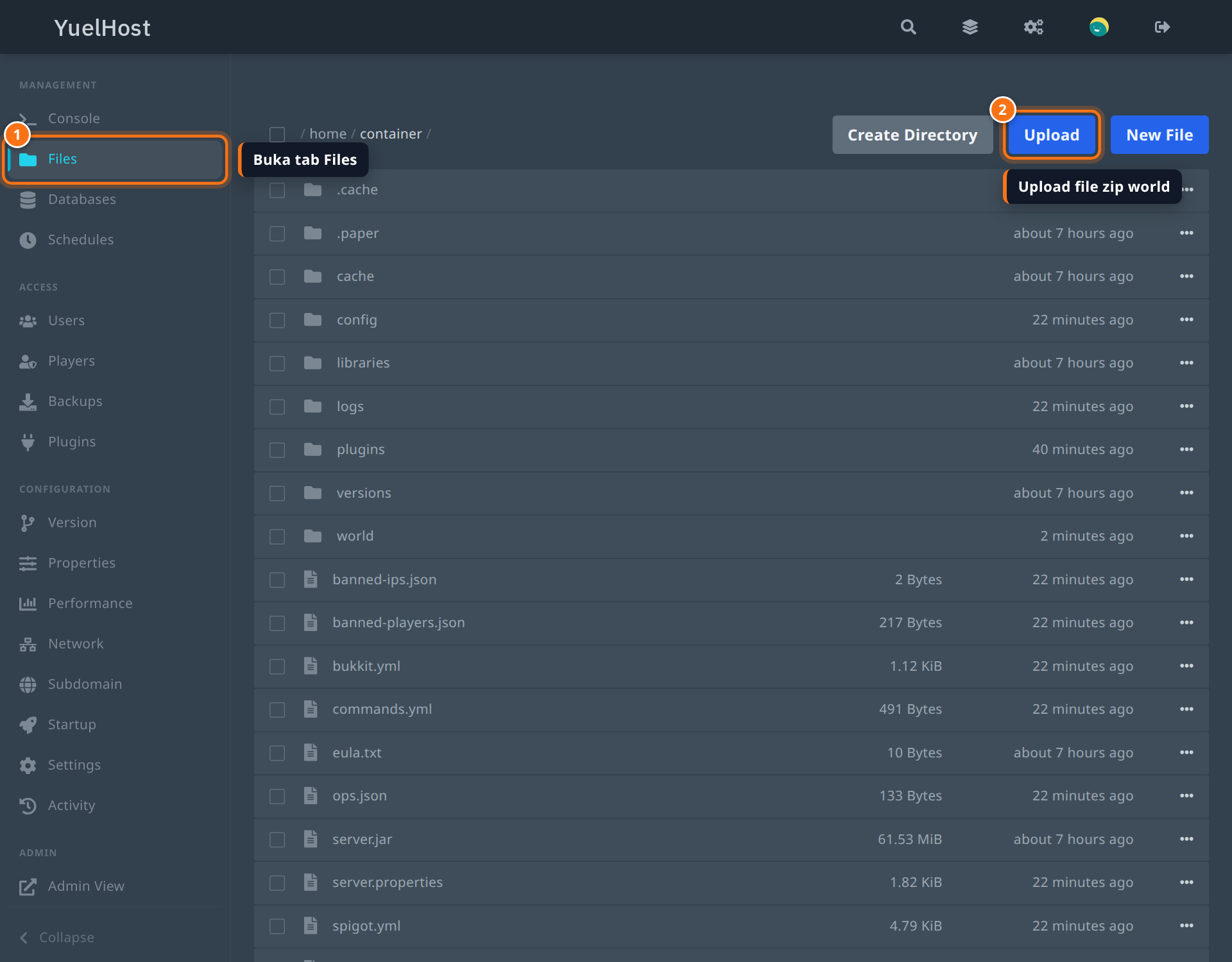 Tab Files di panel YuelHost dengan tombol Upload disorot