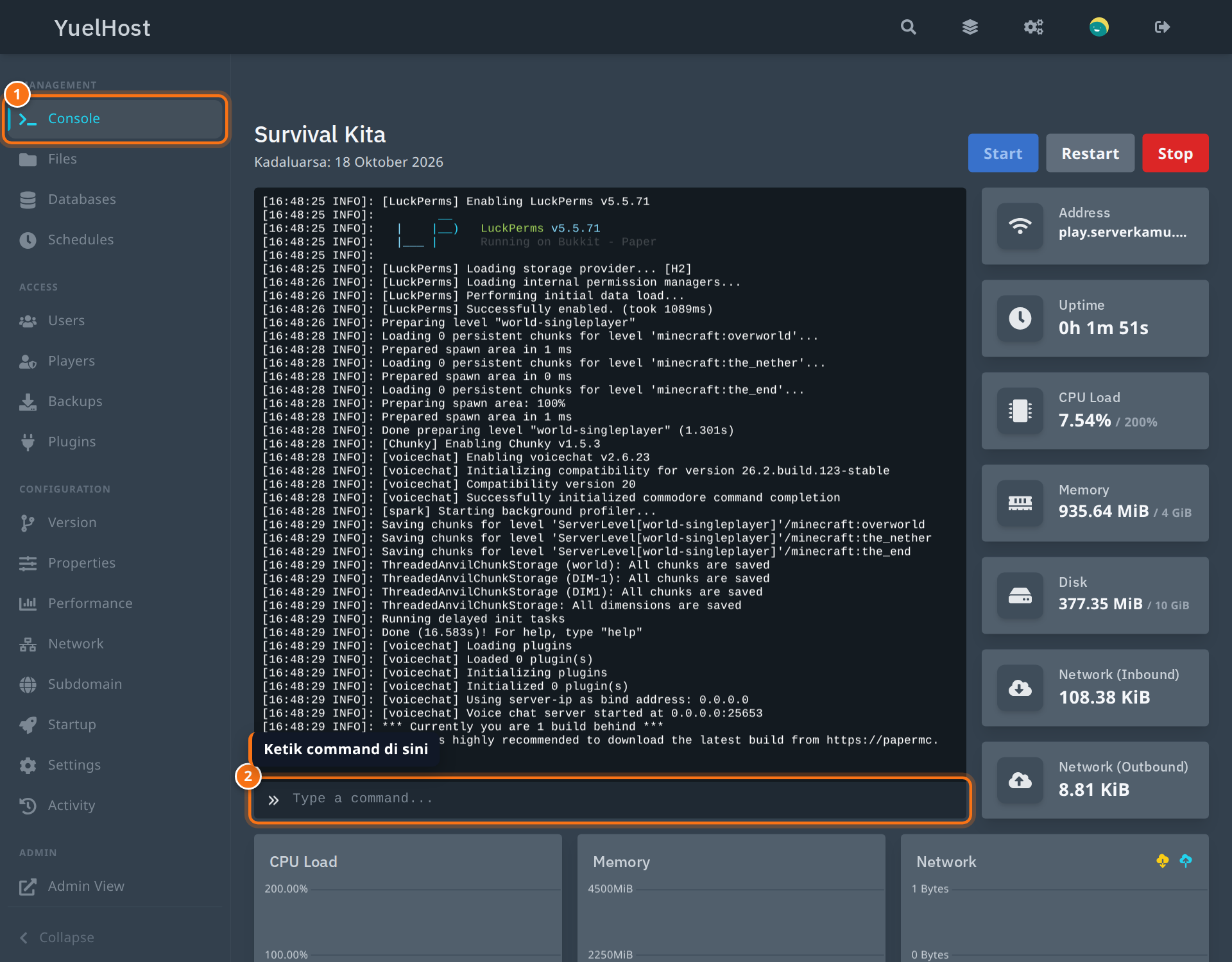Tab Console di panel YuelHost dengan log server dan kolom ketik command